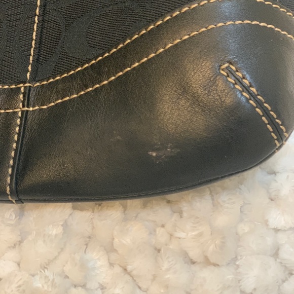 Authentic coach shoulder bag - Picture 6 of 8